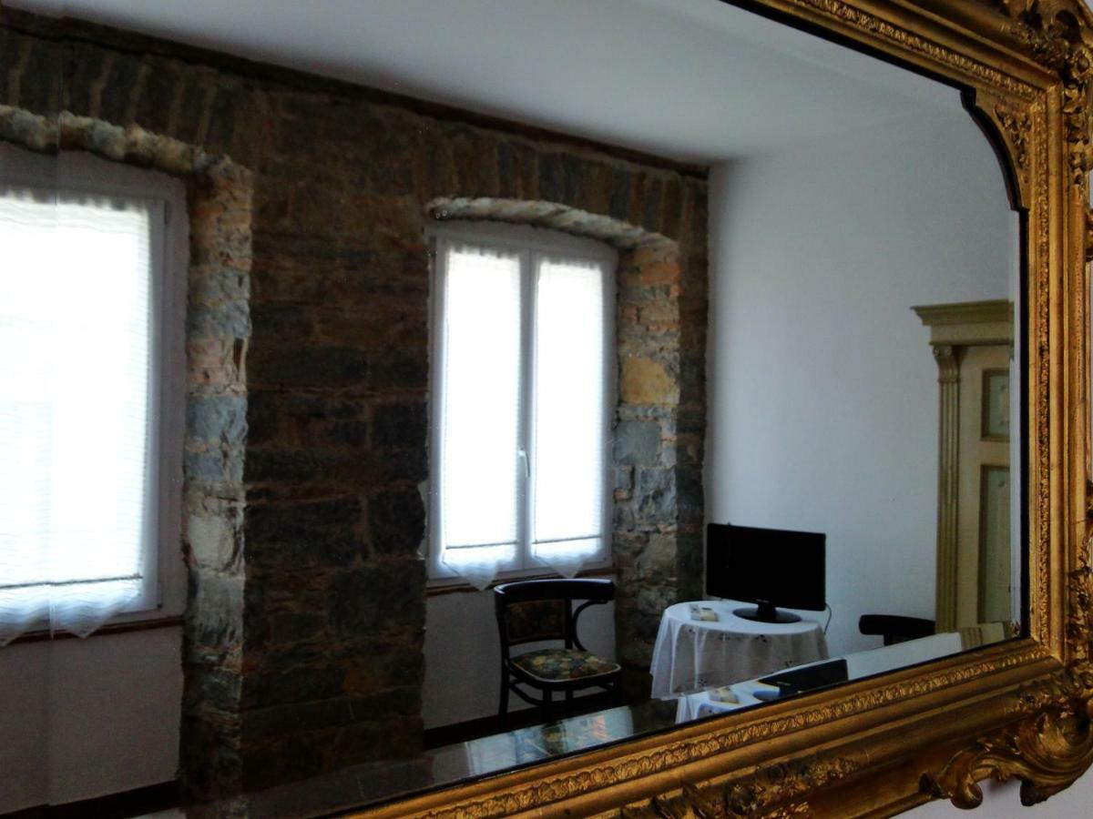 B&B Gens Julia Trieste Exteriör bild